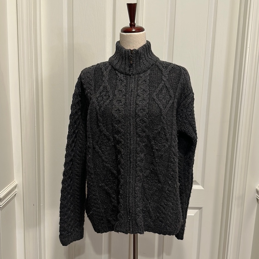 Inis Crafts 100% Merino Wool Charcoal IRISH Sweater w/ full zipper size Mediim